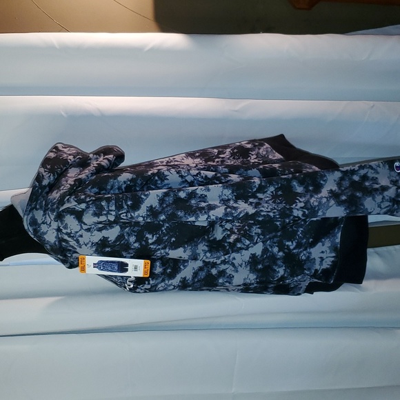 NWT Champion Hoodie - Picture 2 of 5